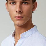 Lilla | Svijetloplava lanena košulja s ovratnikom